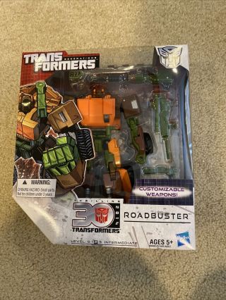 Transformers (roadbuster) Autobot Generations Thrilling 30 Voyager Class.