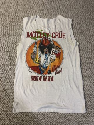 Vintage Motley Crue Shout At The Devil 83 - 84 Tour Allister Fiend T Shirt