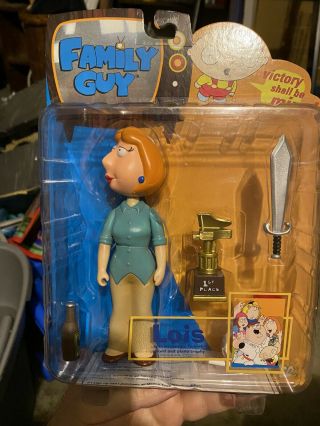 Mezco Family Guy Action Figures Series 1 Lois Griffin W/ Piano Trophy