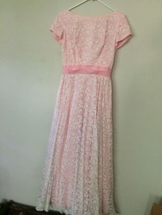 Vtg 60’s Nadine Formals Pink Lining Ivory Floral Lace Dress Gown (measurements)