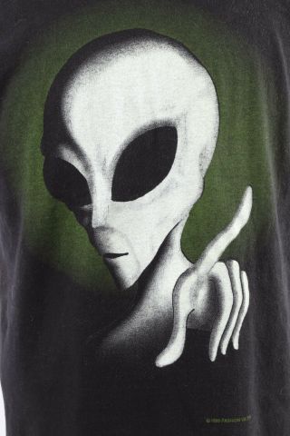 Vintage 1995 Fashion Victim Neon Alien Ufo T - Shirt Mens Size Large