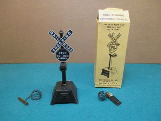 Marx O Scale 417 Bell Ringing Crossing Signal And Hardware.