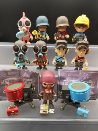 Team Fortress 2 Portable Mercs 3 " Figure Red Spy Engineer Soldier Scout Pyro