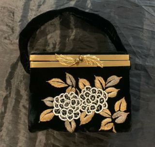 Stunning Vintage Hand Beaded Velvet Floral Flower Box Purse By Fuji Bags