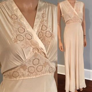 Vintage 1930s Bias Cut Night Gown Embroidered Details Pristine Sz Xs/sm