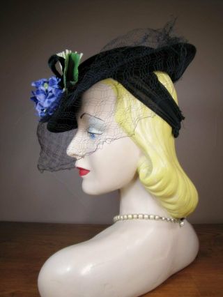 Vintage 1930s 40s Black Velour Tilt Wide Brim Hat Ere Nouvelle Violets Veil L99