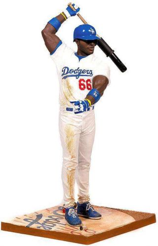 McFarlane Toys MLB Los Angeles Dodgers Sports Picks Series 32 Yasiel Puig Action 2