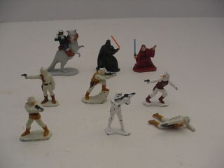 9 - - Vintage Star Wars Miniature Die Cast Metal Figures