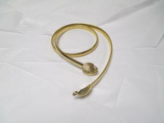Vintage Mimi Di N (1973) Gold Tone Stretch Belt W/scallop Shell Hook Clasp
