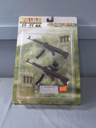 Dragon German Wwii Weapon Set German Mp - 44 And Vampir Moc 71029 Mp44 Pouch