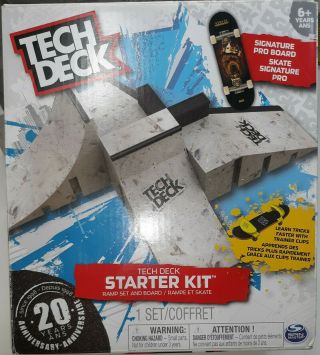 Tech Deck Starter Kit Ramp Set W/ Exclusive Board & Trainer Clips Open Box