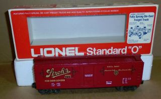 Lionel Standard O Trains.  " Strohs Beer Reefer 9807 " W/ Box