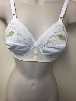 Vintage 1950s Bra Bullet Bra By Ad Lib By Character 32b,  Embroidered,  Exquisite