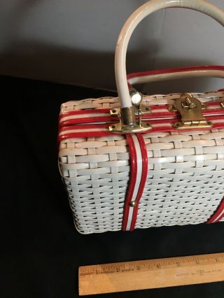 1960’s Vintage Wicker Red White Purse Bucket Rattan Lesco? Lona? Hong Kong Style 2
