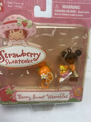 2002 Bandai Strawberry Shortcake Berry Sweet Wearable Orange Blossom & Keychain