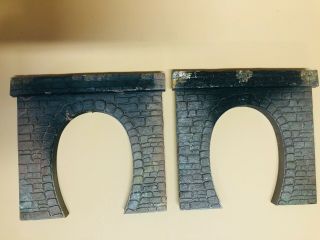 Faller Ho Scale 556 Set Of 2 Weathered Tunnel Portals