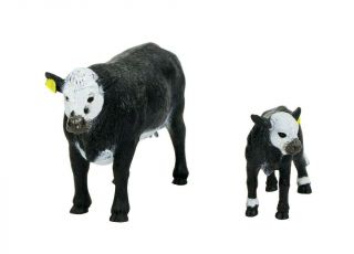 Big Country Farm Toys 1/20 Scale Black Baldy & Angus Cow & Calf