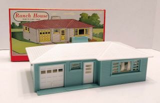 Vintage O Scale Plasticville Ranch House Kit 1603 100 3 Vintage Green & White