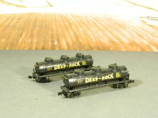 N Scale One Pair (2) Bachmann Triple Dome Tank Cars Deep Rock Drx 267 (black)