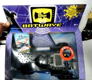2004 Mattel Dc The Batman Batwave Tv Activated Batmobile Toy Vehicle