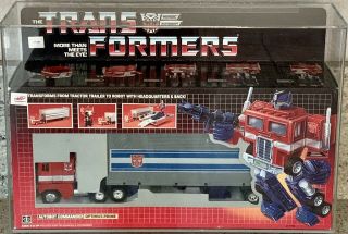 Transformers Optimus Prime G1 1984 W/ Acrylic Case - Complete & Minty‼️