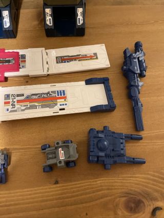 Transformers G1 Vintage Japanese 1987 C - 114 Fortress Maximus - Figure 3