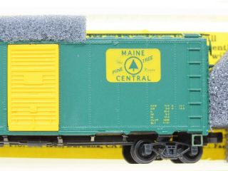 N Scale Deluxe Innovations 14060 MEC Maine Central 40 ' Single Door Box Car 6510 3