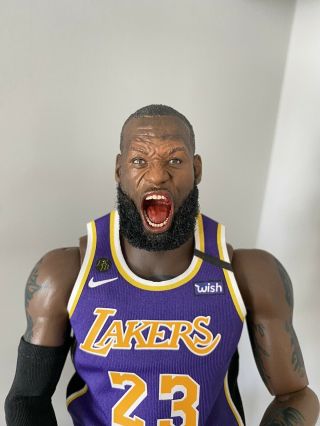 1/6 LeBron James Hand Painted Limited Edition Roaring Head Sculpt for ENTERBAY 2