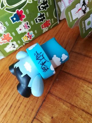 SIGNED FATCAP 3 SERIES 1 TILT CLOUDS 1/400 GOLDEN TICKET RARE KIDROBOT VINYL TOY 2