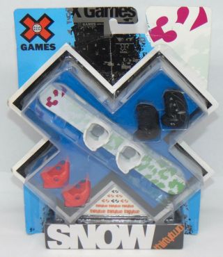 2008 Mattel X Games Fingerboard Snow Thirtytwo Snowboard
