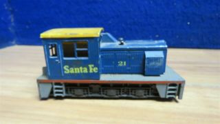 O Scale 2 Rail Atlas Santa Fe Switcher 597115