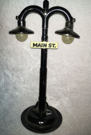 Vintage Marx Lionel O Scale Main Street Yard Light Double Light 7 3/4 "