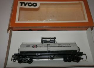 Tyco Ho Scale Diamond Chemical 74425 Chemical Tank Car 324a:300