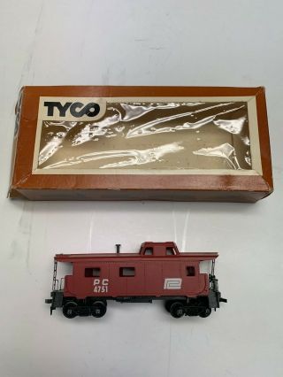 Old Vintage Tyco Ho Scale 8 Wheel Caboose Penn Central Pc 4751 327s:300
