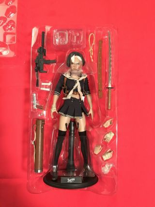 Hot Toys Sucker Punch Babydoll Collectors Edition Mms 157