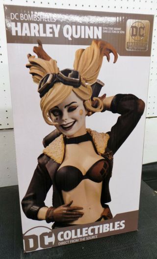 Dc Bombshells Harley Quinn Sepia Tone Variant Statue