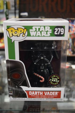 Funko Pop Star Wars Darth Vader Holiday Chase 279 W/ Soft Protector Gitd Glow
