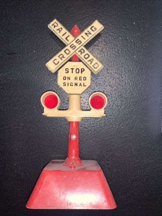 Vintage O Gauge Marx / Lionel Red & White Railraod Train Crossing Signal