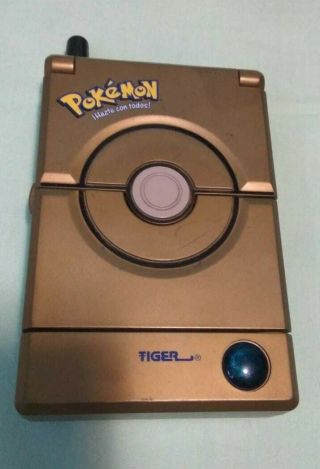 Pokemon Pokédex Deluxe Edition Game Console - Hasbro/tiger 2001 Spanish