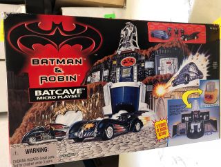 Batman And Robin Batcave Micro Play Set,