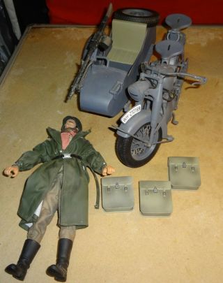 1/6 21st Century Ultimate Soldier Ww2 German Motorcycle Sidecar W/ Driver