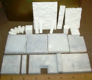 O Scale On3 On30 Cast Plaster Various Stone Walls & Brick Pillars,  Unknown