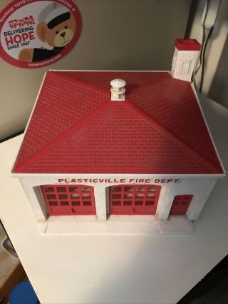 Vintage Plasticville Fire Dept Building Red Train