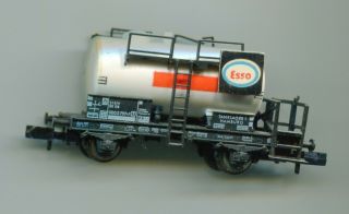 FLEISCHMANN 8400 ESSO tank wagon N Gauge (6) 2