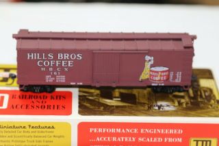 Vintage Train 8060 Miniature Hills Bros Coffee.  161 Box Car W/kadee Couplers