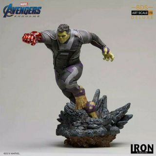 Marvel Avengers Endgame Hulk Deluxe Statue Scale 1:10 Iron Studios Sideshow