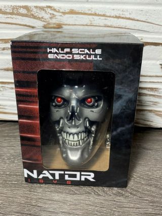 Terminator Genisys Endo Skull Cyborg Cyber Loot Crate Exclusive - W/ Box