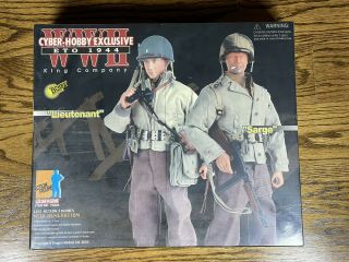 Cyber - Hobby Exclusive Wwii King Company Lieutenant And Sarge Eto 1944 - Rare