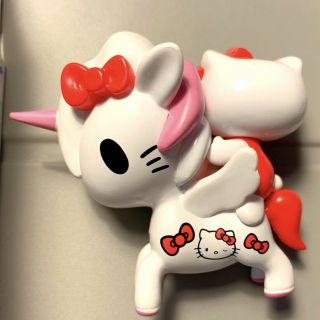 TOKIDOKI UNICORNO x SANRIO CHARACTERS Hello Kitty Mini Figure Art Toy Secret 2