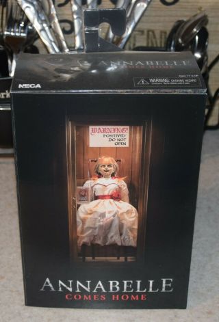 Ultimate Annabelle Comes Home The Conjuring 3 Universe 7 " In Figure Neca Nib